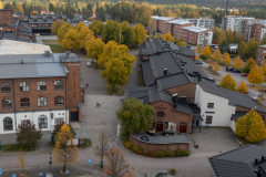 Kulmasta-edesta-noin-35-metria-zooom